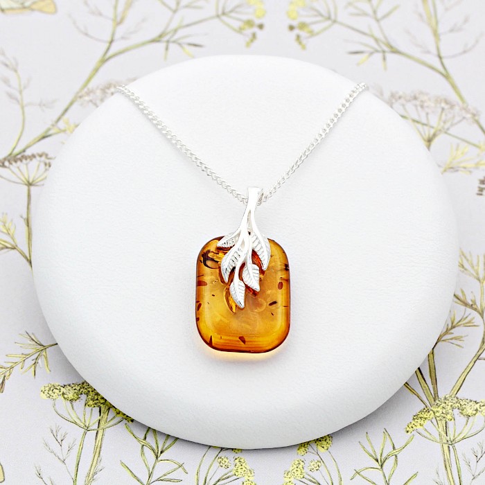 Sterling Silver and Amber Necklace 