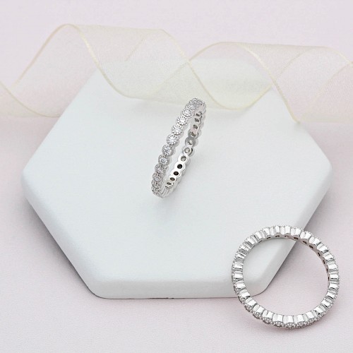 Sterling Silver Sparkling Ring